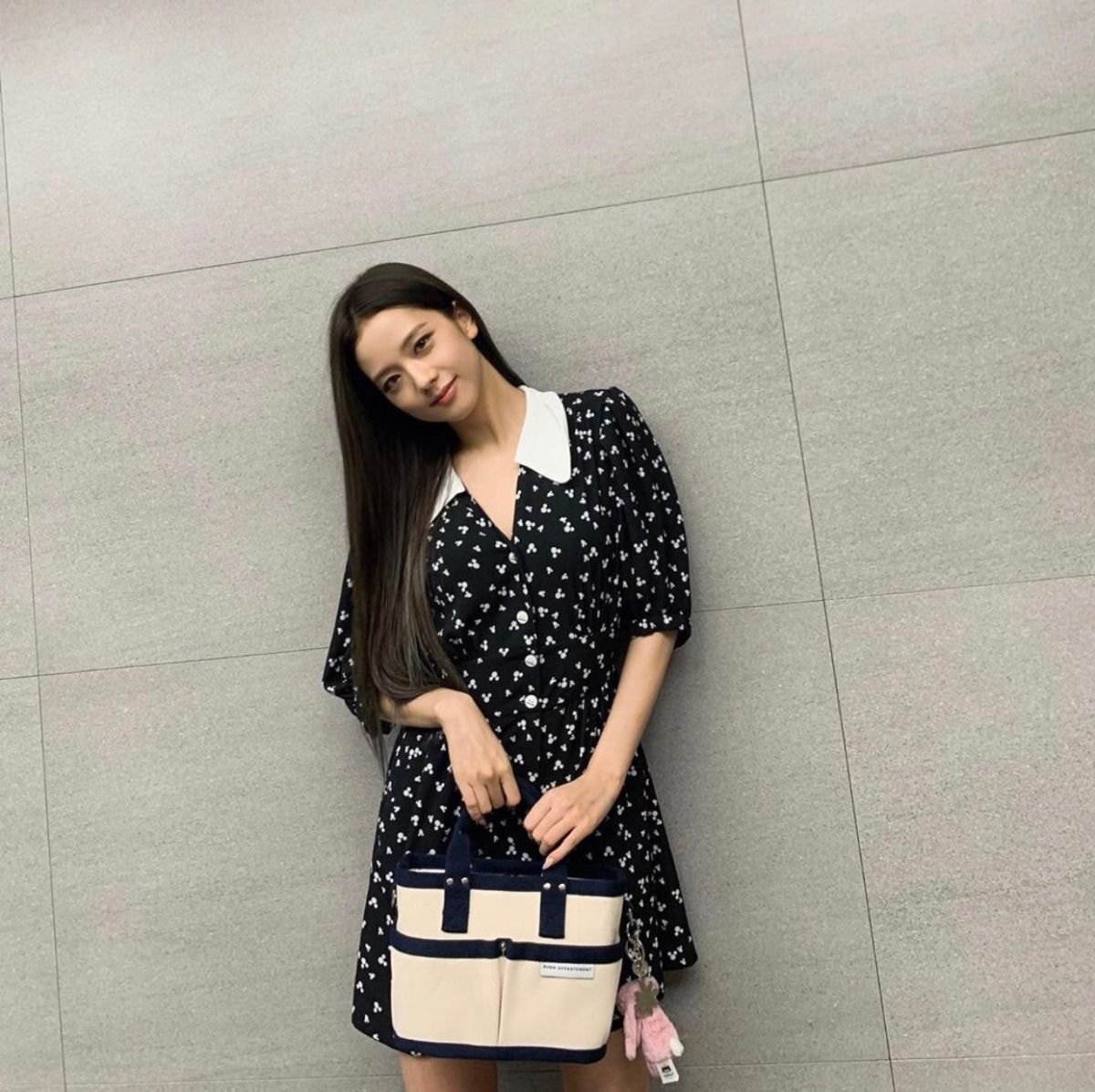 블랙핑크 지수.insta+weibo