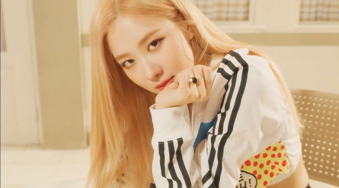 샤랄라한 #블랙핑크 아디다스 새광고