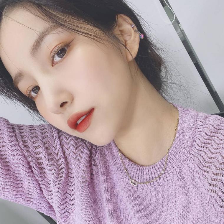 윙크하는 여자친구 소원