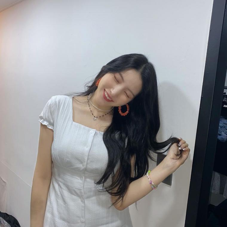 여자친구 소원.twitter