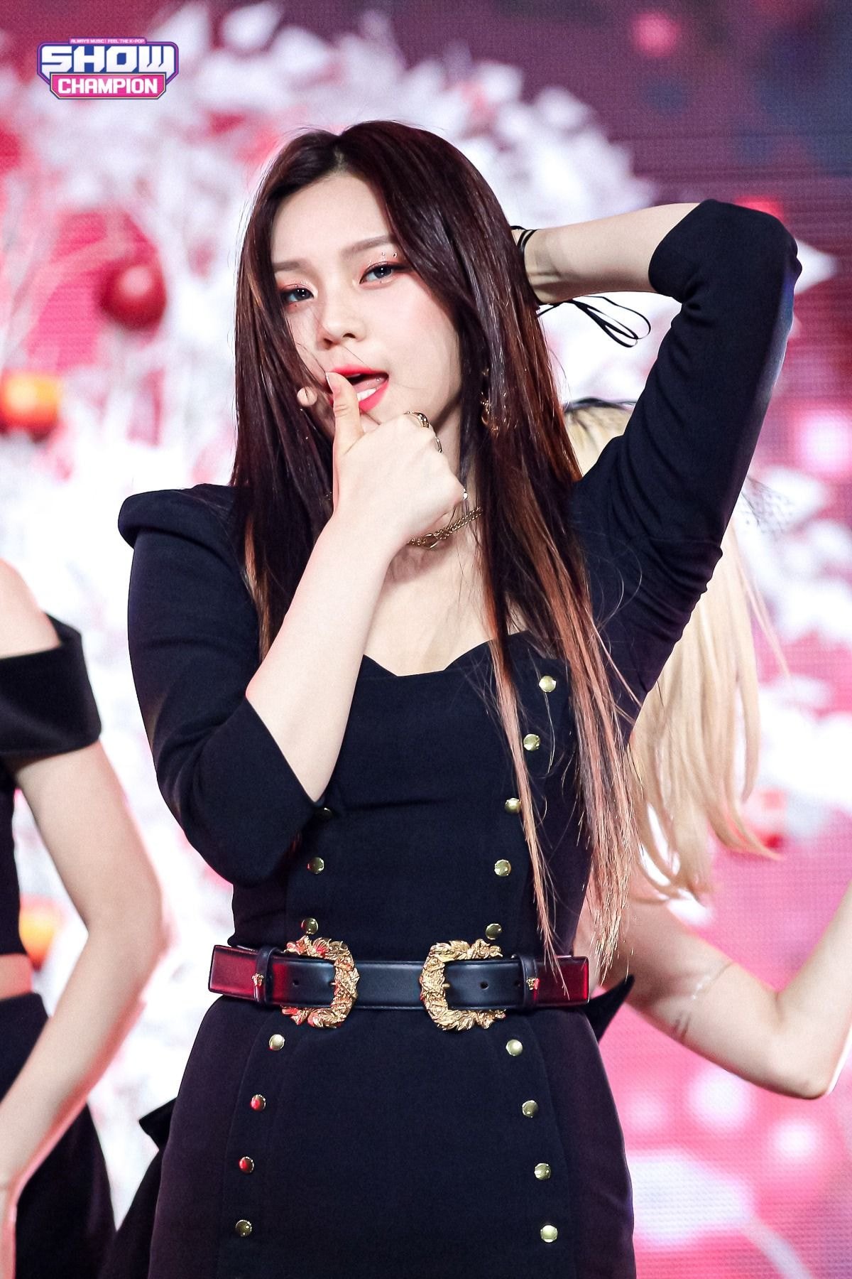 여자친구 쇼챔 현장포토.jpg