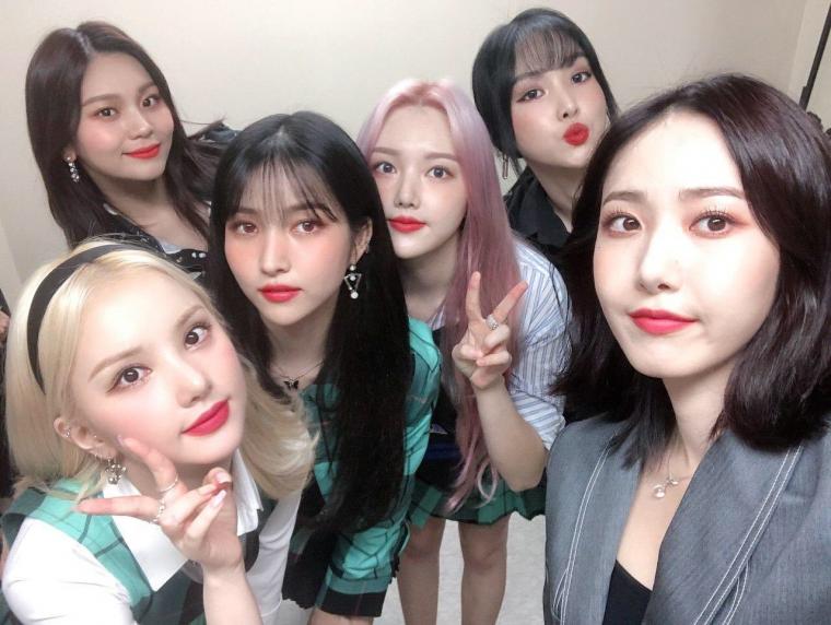 [? #여친Now]  #여자친구 #GFRIEND 가  기다리던 #버디☘️ 만나는 시간⏰