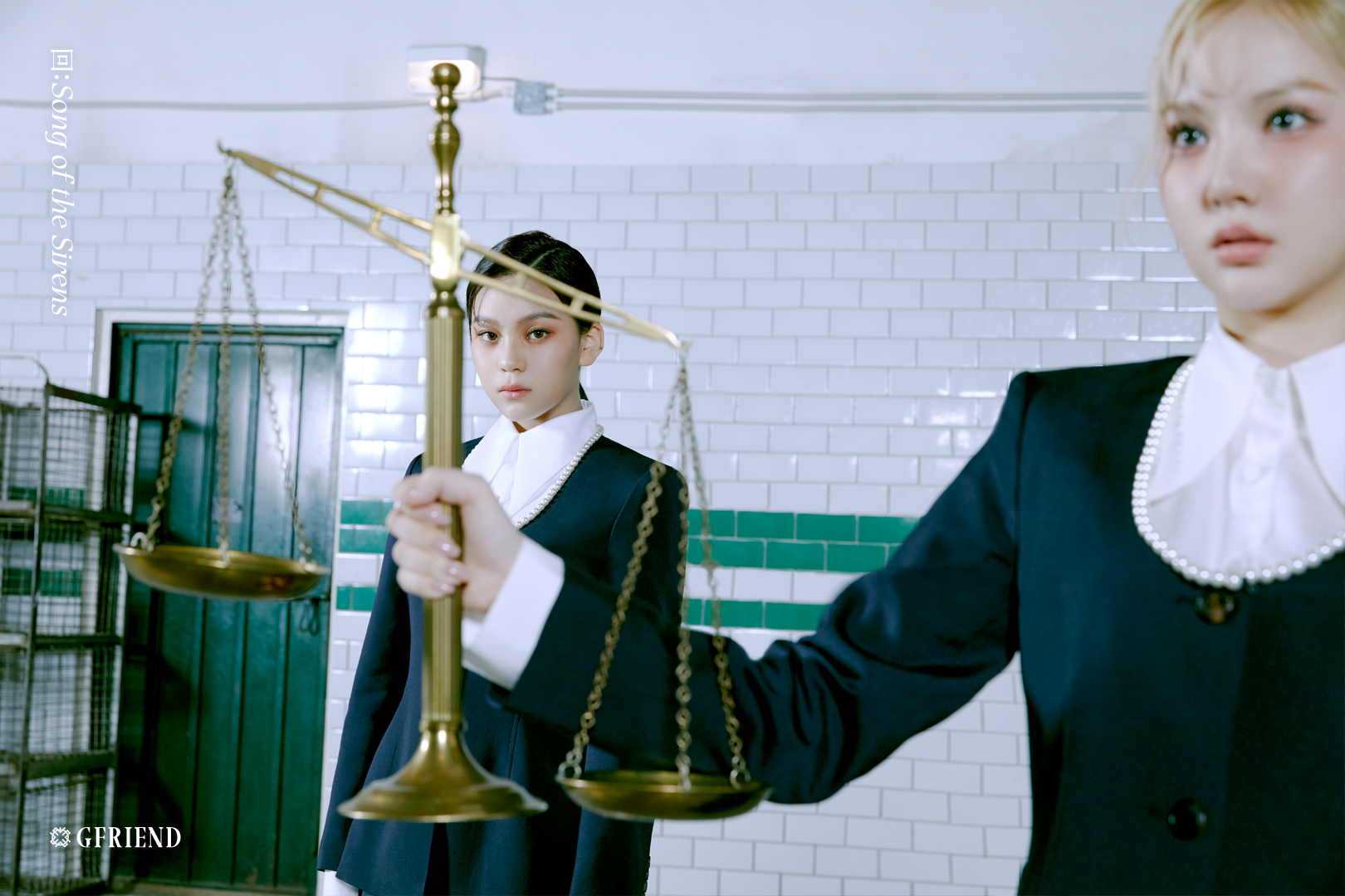 #여자친구 <回:Song of the Sirens> Concept Photo 'Tilted' ver. 공개