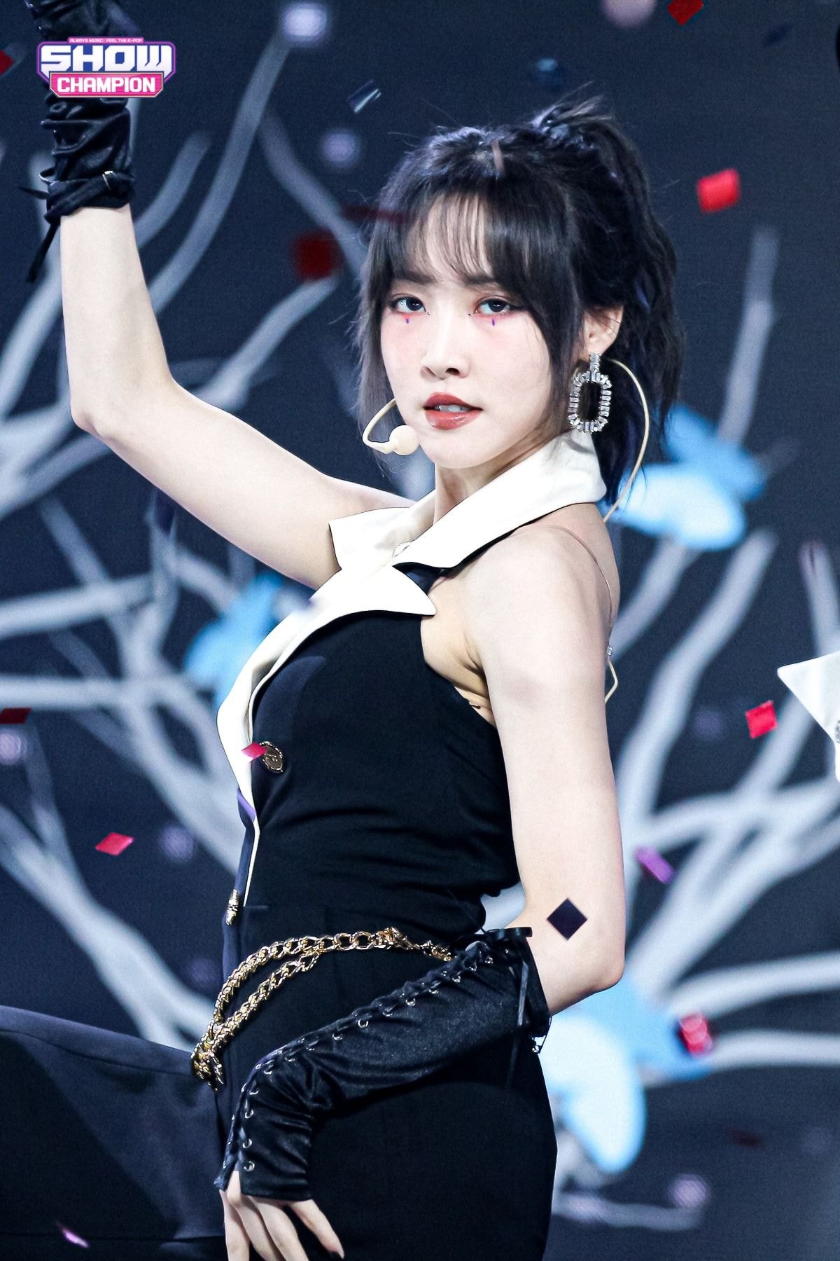 여자친구 쇼챔 현장포토.jpg