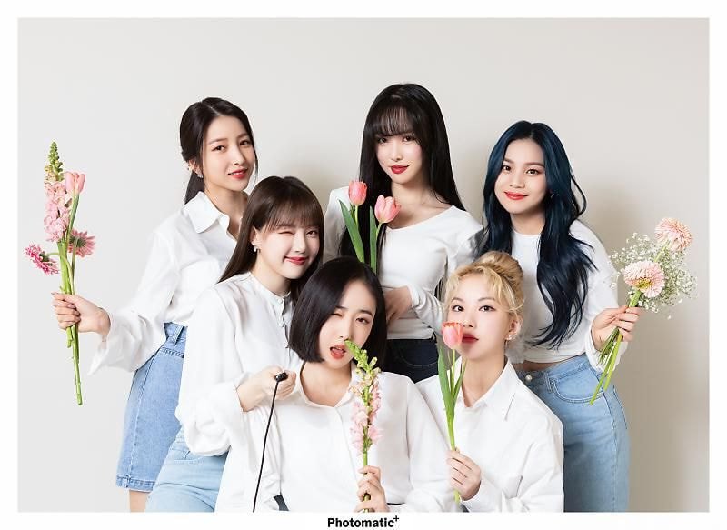 여자친구 데뷔 6주년 기념 네이버포스트