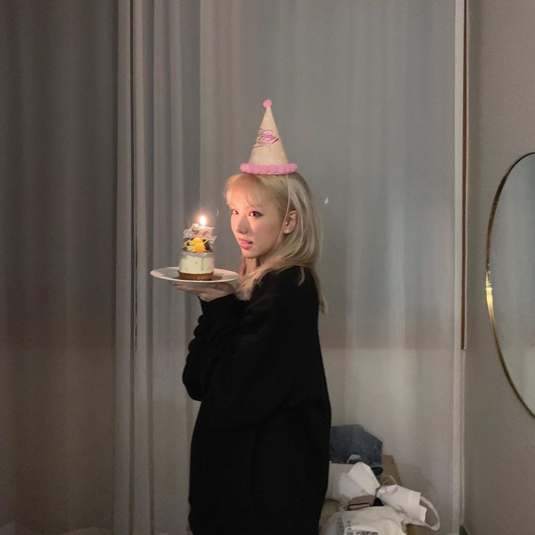 오늘 새로 개설된 여자친구 은하 인스타그램