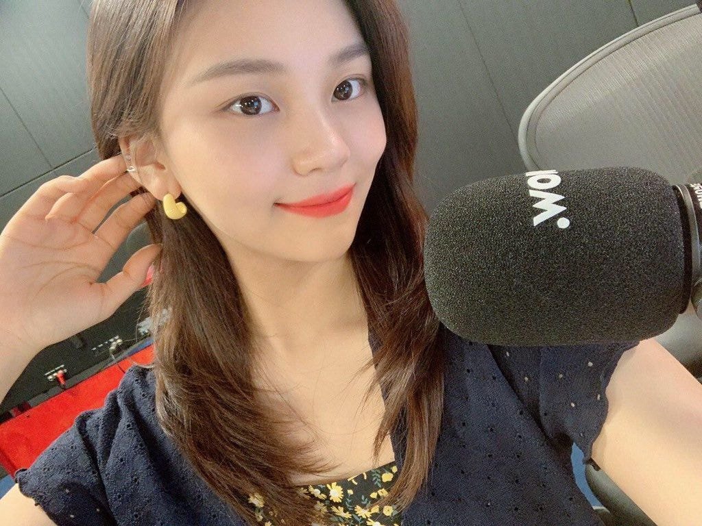 #여자친구 엄지.twitter