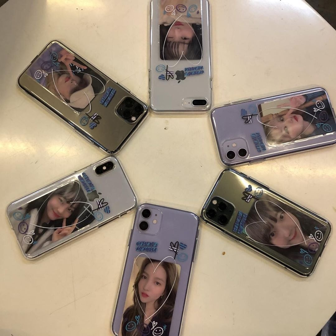 #여자친구 공식 폰케이스 실물