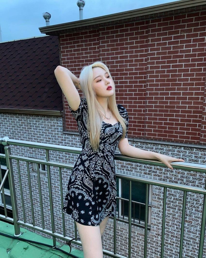 여자친구 예린.insta