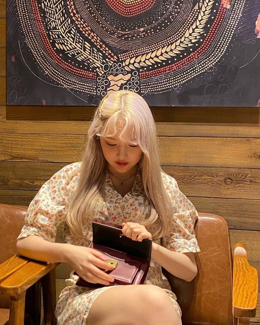 #여자친구 예린.insta
