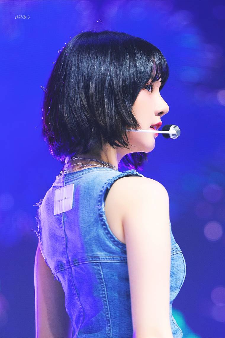 청패션 #여자친구 #은하.jpg