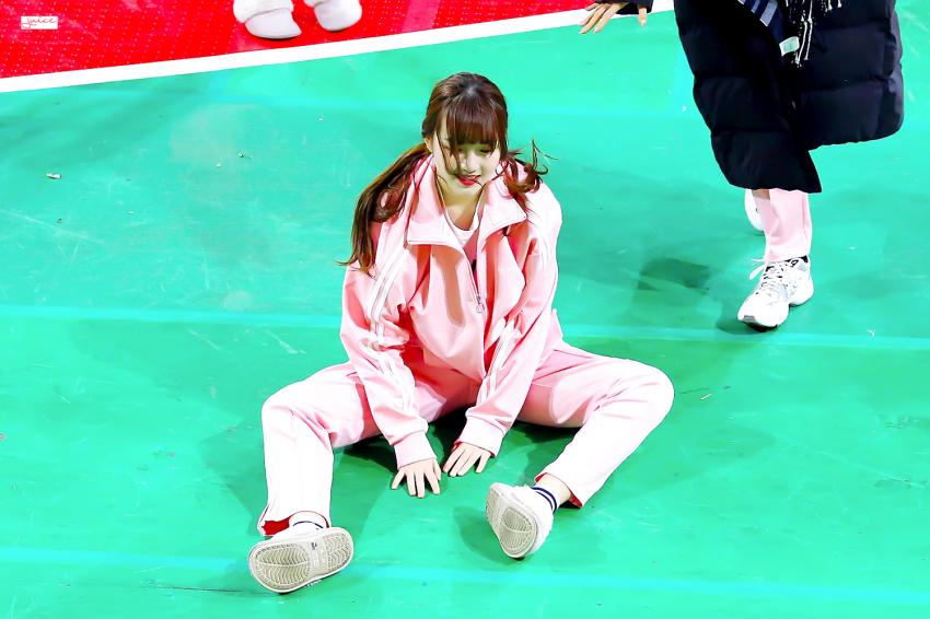 아육대 #여자친구 예린.jpg