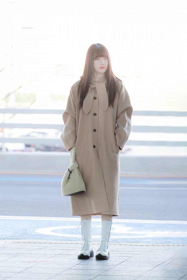 출국길...#여자친구 #예린 by yellowrin