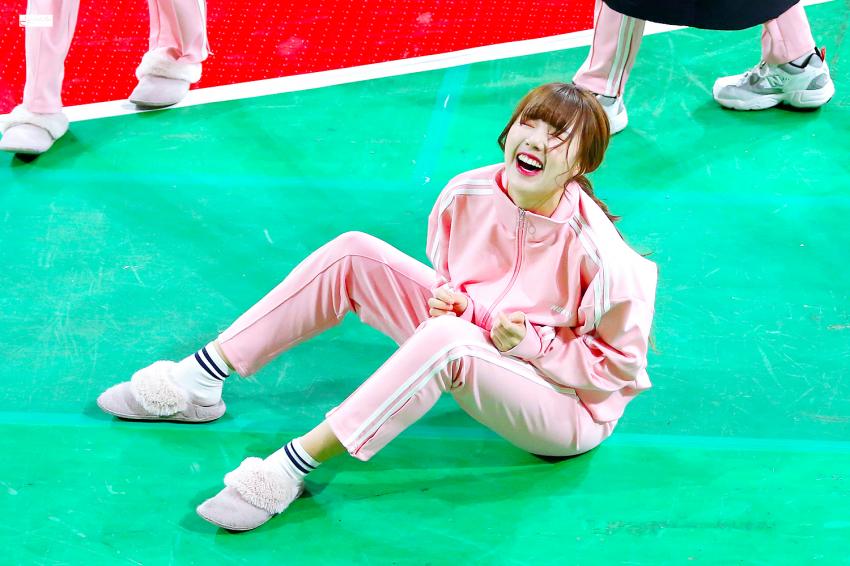 아육대 #여자친구 예린.jpg