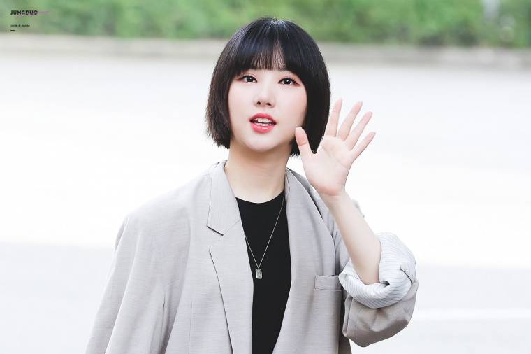 출근길 #여자친구 #예린 #은하.jpg