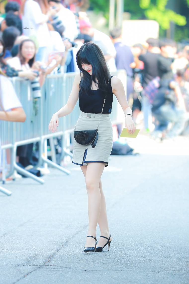 출근길 #여자친구 #예린.jpg (by-yellowrin)