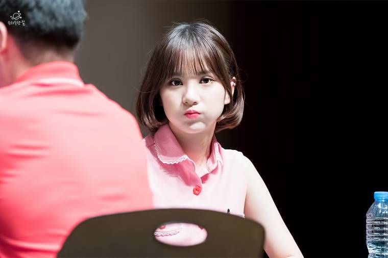 핑크핑크한 #여자친구 은하 by 은하수닷컴