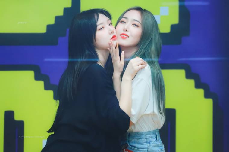 190710 #여자친구 #예린 #신비 아이돌라디오 by yellowrin
