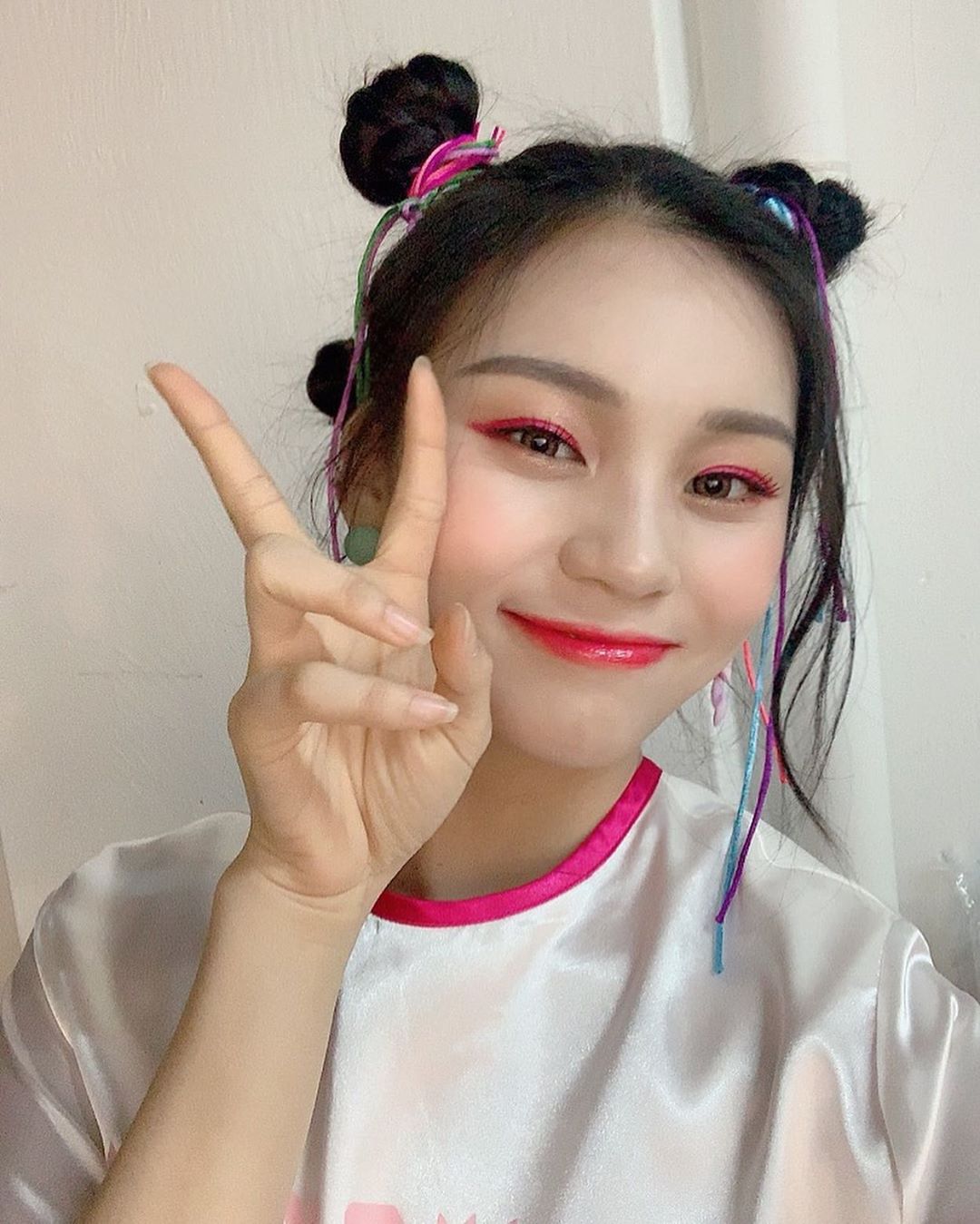 #여자친구 엄지.insta (가장 특이했던 머리???)