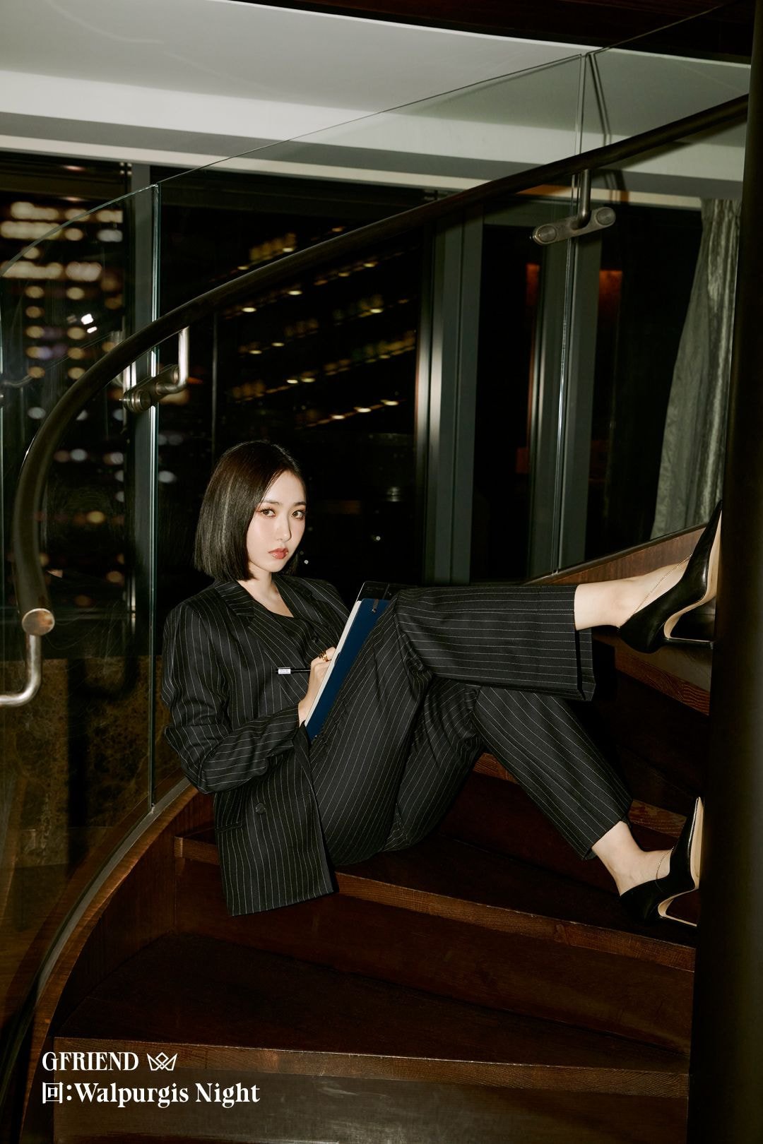 오늘자 여자친구 신비 인스타