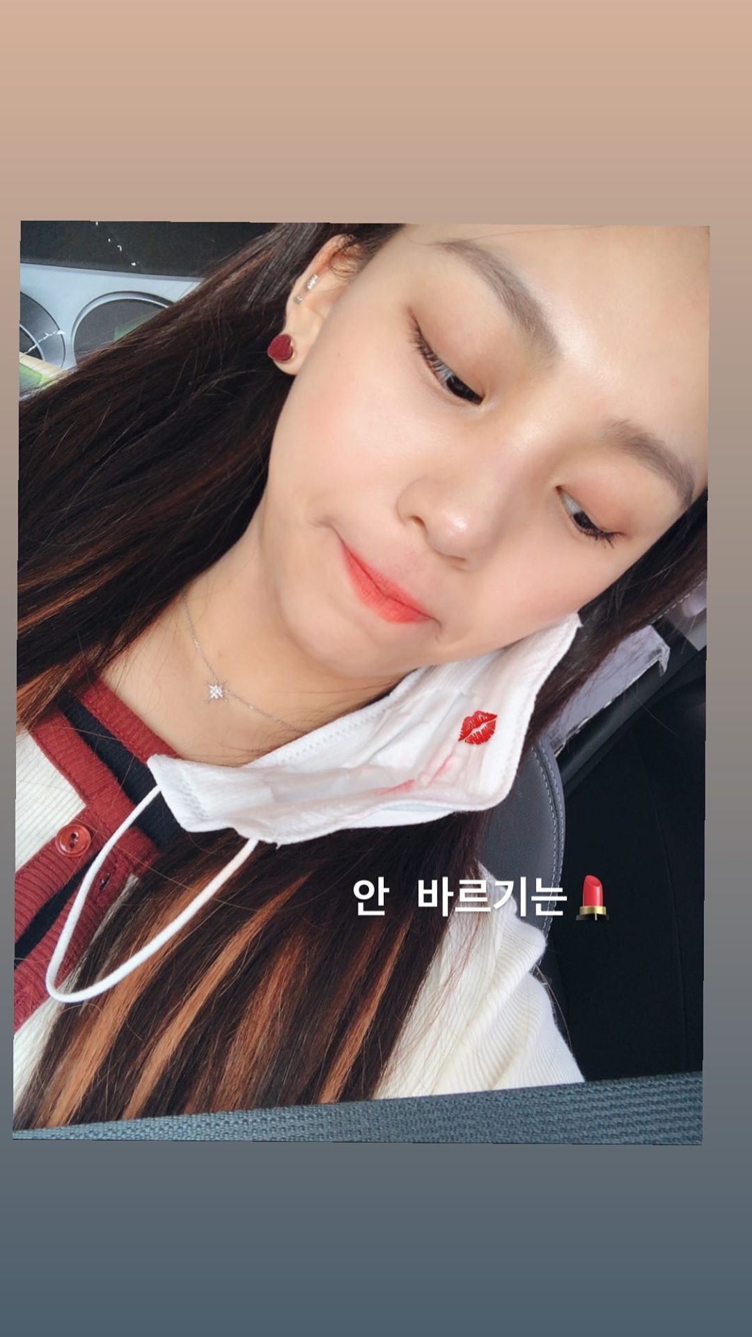 #여자친구 엄지.insta (가장 특이했던 머리???)