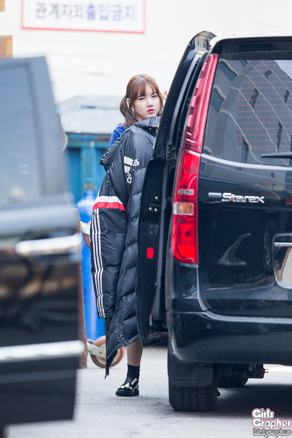 160328 스타킹 출근 - 여자친구 직찍 by Girls Grapher