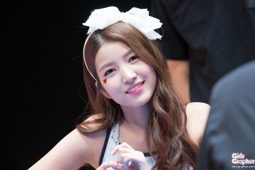150905 인천 사운드웨이브 여자친구 팬사인회 by Girls Grapher