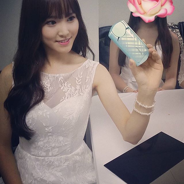 여자친구 151217 인스타그램 - 2015.11.07.유주 2015멜론뮤직어워드 대기실에서