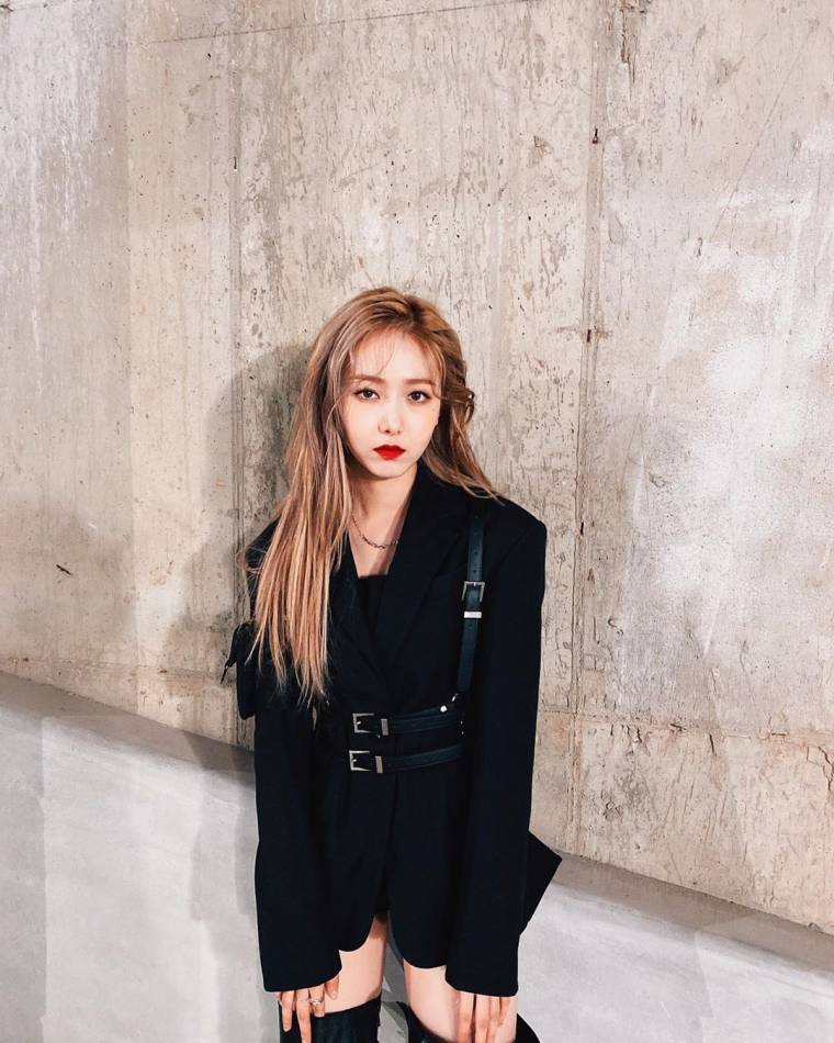#여자친구 블랙 신비.insta