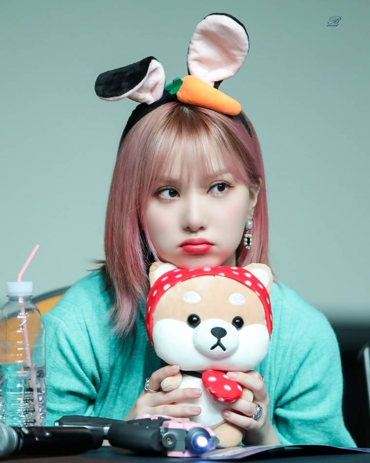 인형보다 더 귀여운 #여자친구 은하 by sweet B