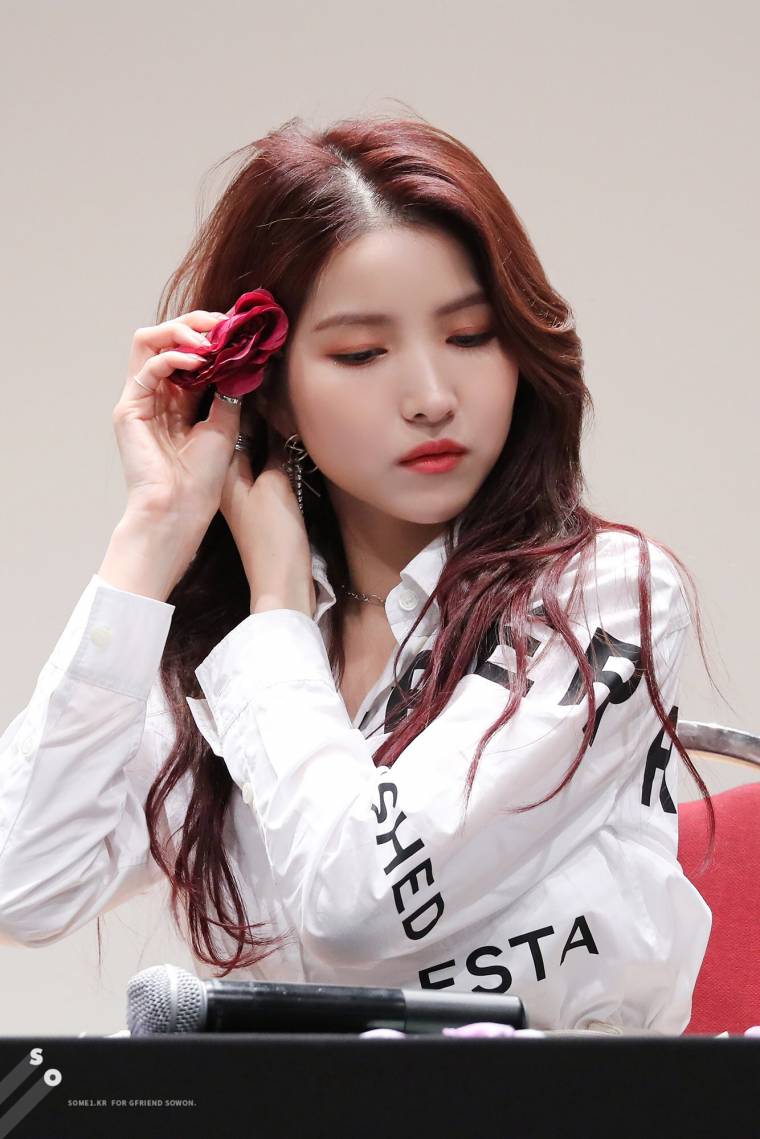아이컨텍.. #여자친구 소원 by SOMEONE