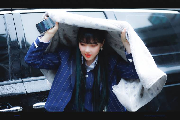 오전에 보는 #여자친구 예린