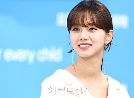 유니세프 아너스클럽에 가입된 걸스데이 혜리.jpg