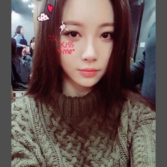 유라(걸스데이) 160226 인스타그램 - v앱6시반에보아요