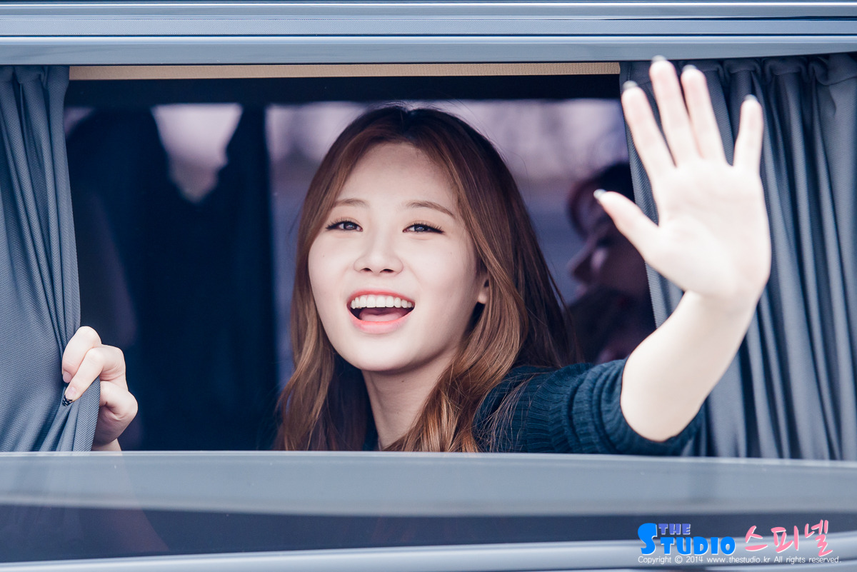 걸스데이 유라 직찍 @ 150418 비전선포식 퇴근길 by 스피넬