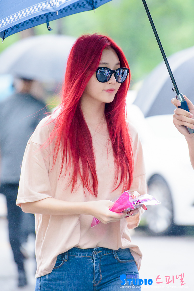 150724 뮤직뱅크 출근길 걸스데이 유라 직찍 by 스피넬