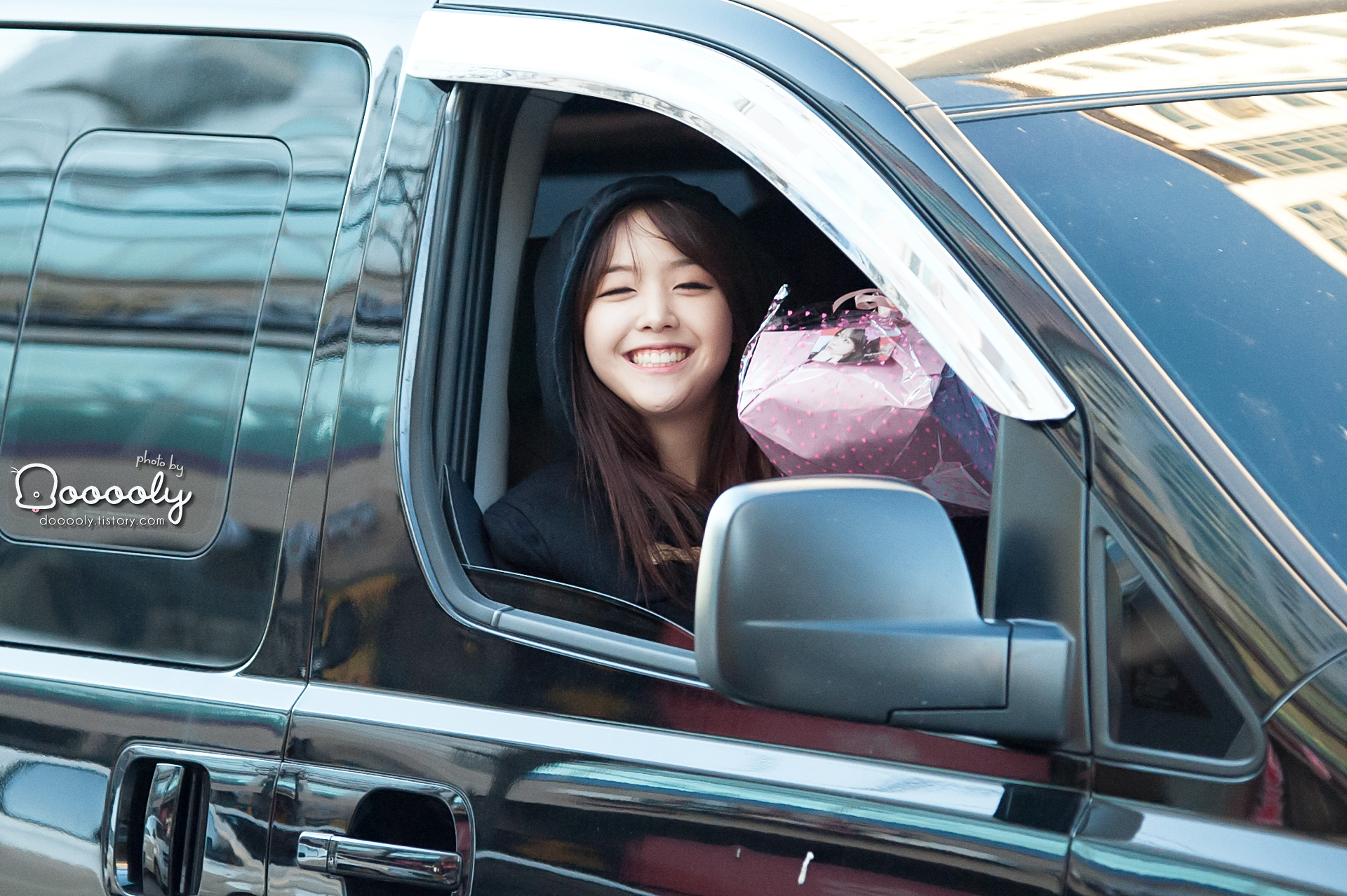 걸스데이 민아 직찍 - 131110 SBS인기가요 퇴근길 by 둘리