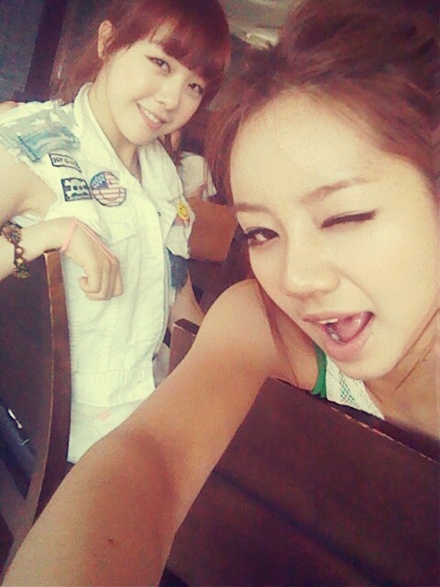 걸스데이 혜리, 민아와 깜찍셀카