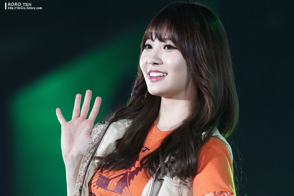 유라(걸스데이) 직캠 @ 130420 K-pop collection 런웨이