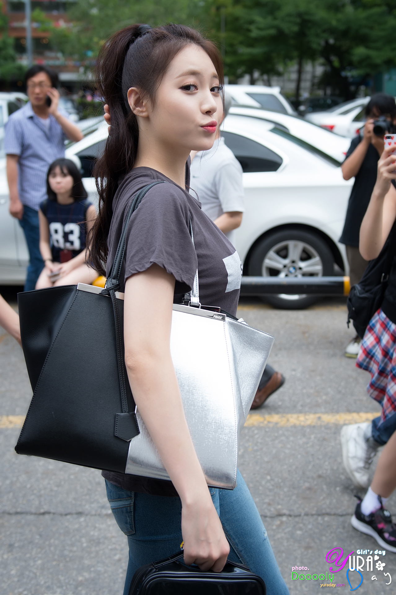 걸스데이 유라 직찍 - 140718 뮤뱅 출근길 by 둘리