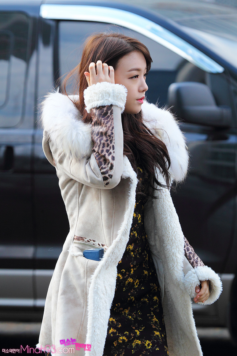 걸스데이 민아 직찍 - SBS가요대전 기자간담회 출근길