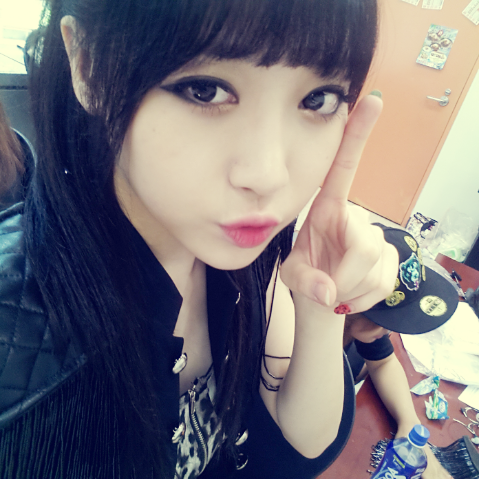유라(걸스데이) 130706 트윗 업뎃 :: 꺄 음중 걸스데이 일위후보예요!!!!♥