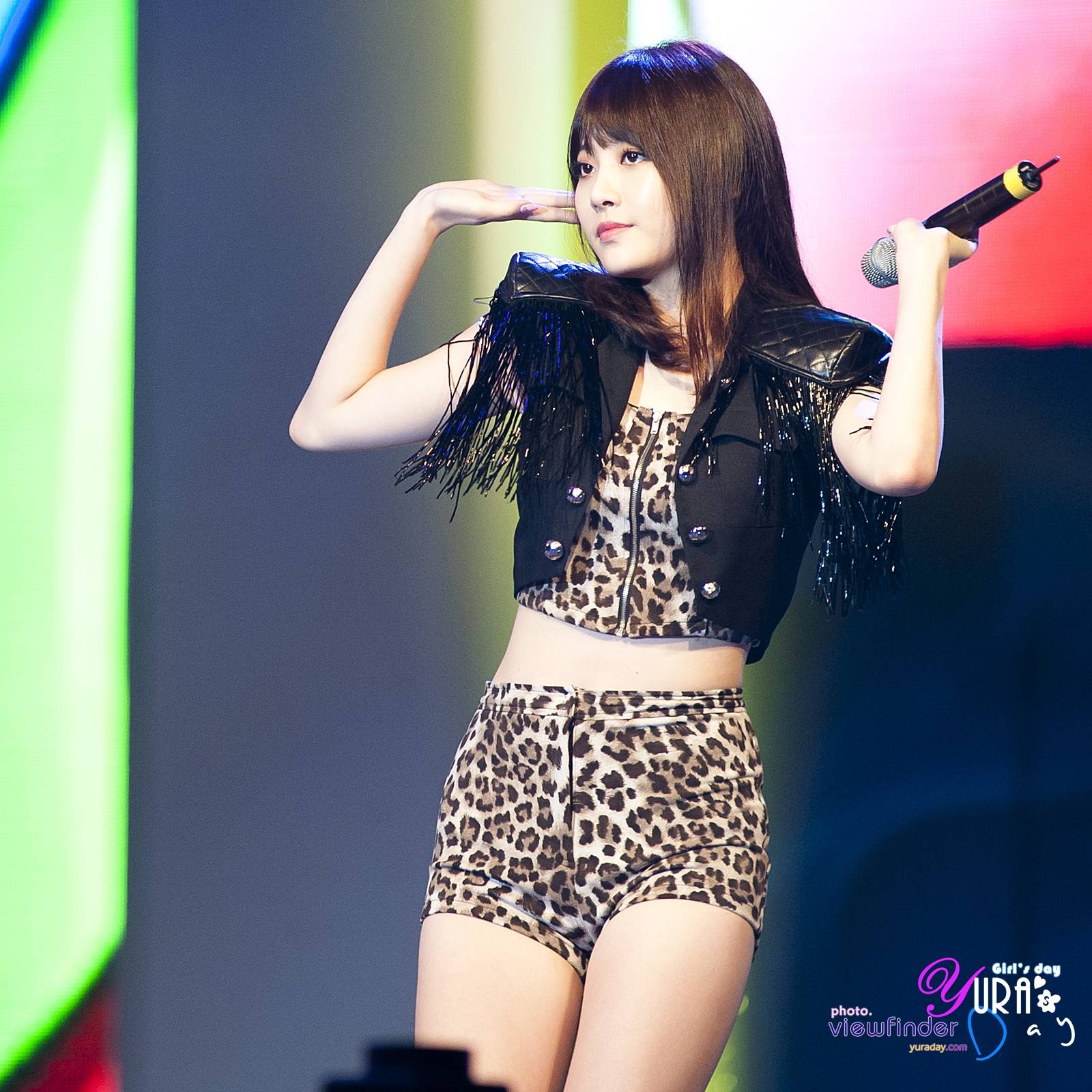 유라 (걸스데이) 직찍 @ 130910  충주 세계무술축제 by Viewfinder