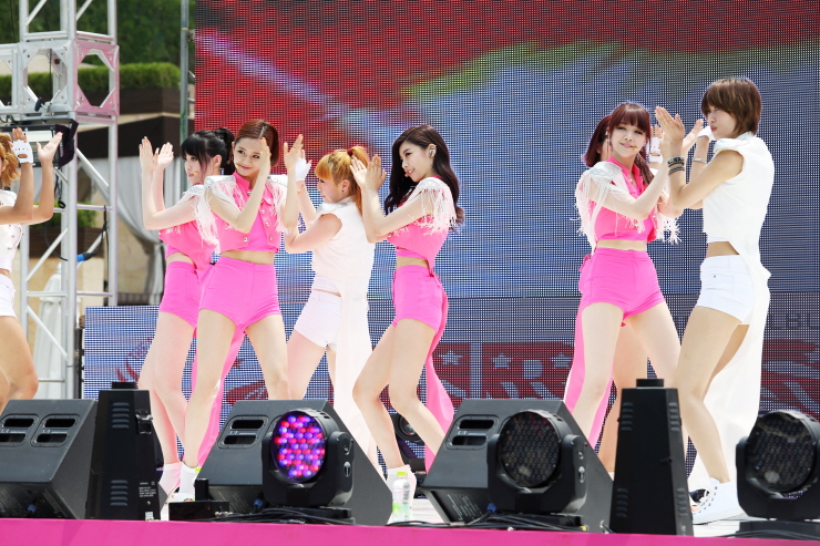 [영상] 걸스데이(Girl's Day) 여자 대통령 쇼케이스 #1
