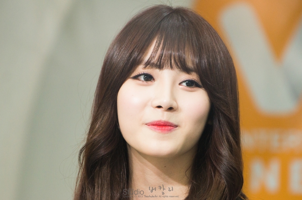 미모에 물오른 유라(걸스데이) - 130404 Mnet 오픈스튜디오 걸스데이 유라 직찍 by 버칼리