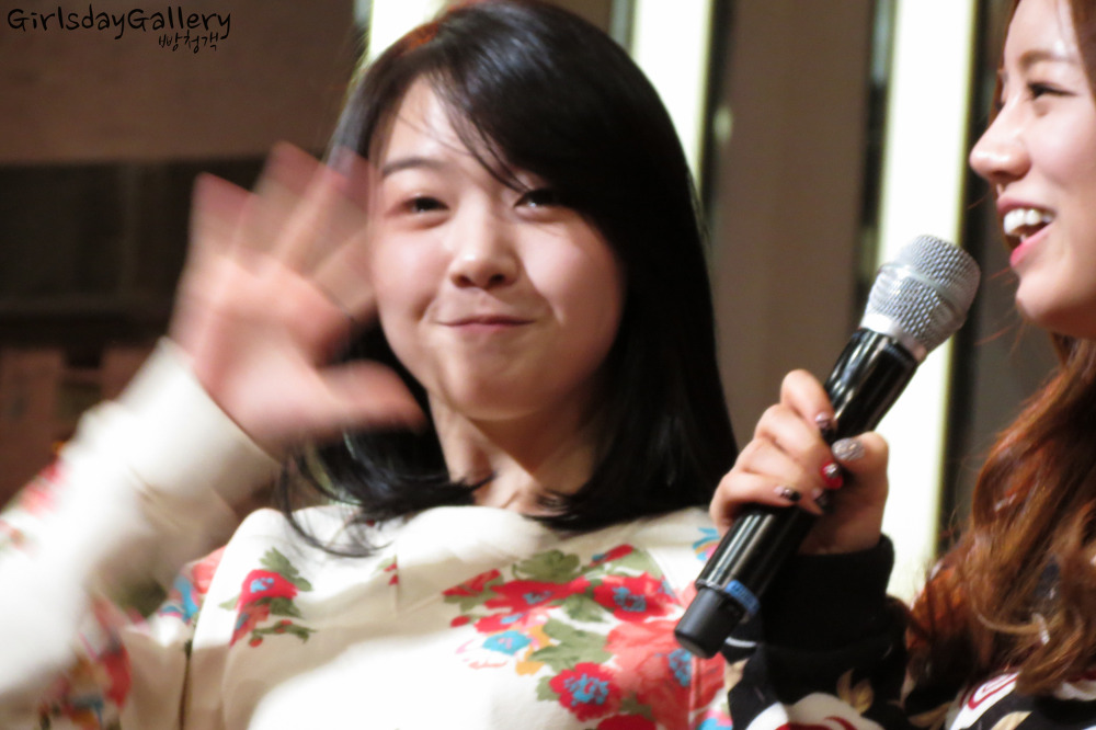 걸스데이 직찍 ::  130313 개그투나잇 커튼콜 by 빵청객