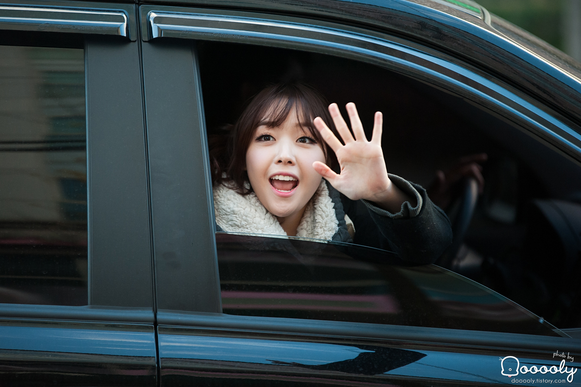 민아(걸스데이) 직찍 - 131117 SBS인기가요 퇴근길 by 둘리