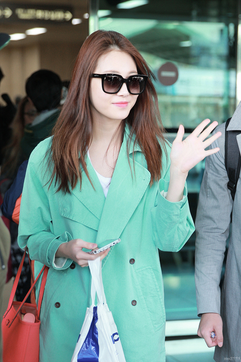 걸스데이(Girl's Day) 유라 직찍 - 140406 김포공항 입국