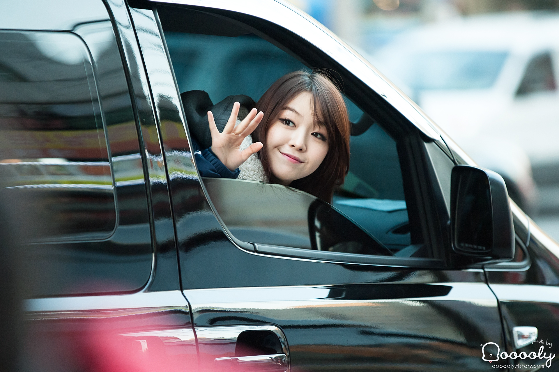 민아(걸스데이) 직찍 - 131201 SBS인기가요 퇴근길 by 둘리