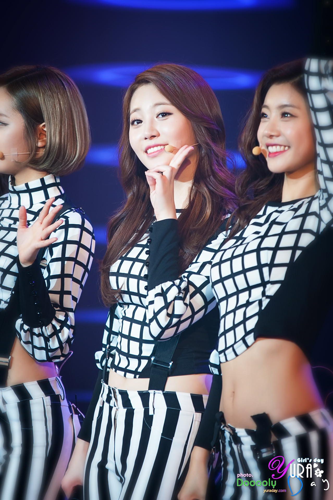 유라(걸스데이) 직찍 -  140405 일본 팬미팅 포토타임 by 둘리